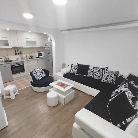 Lägenhet Bilja's House *